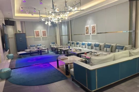 阿克苏夜场职业发展指南 绽放多浪河畔的自信光彩